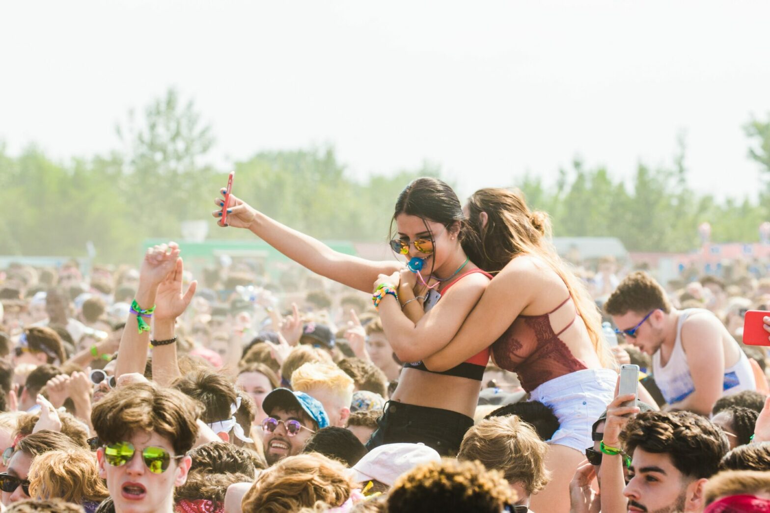Suvealguse festivalid ja üritused